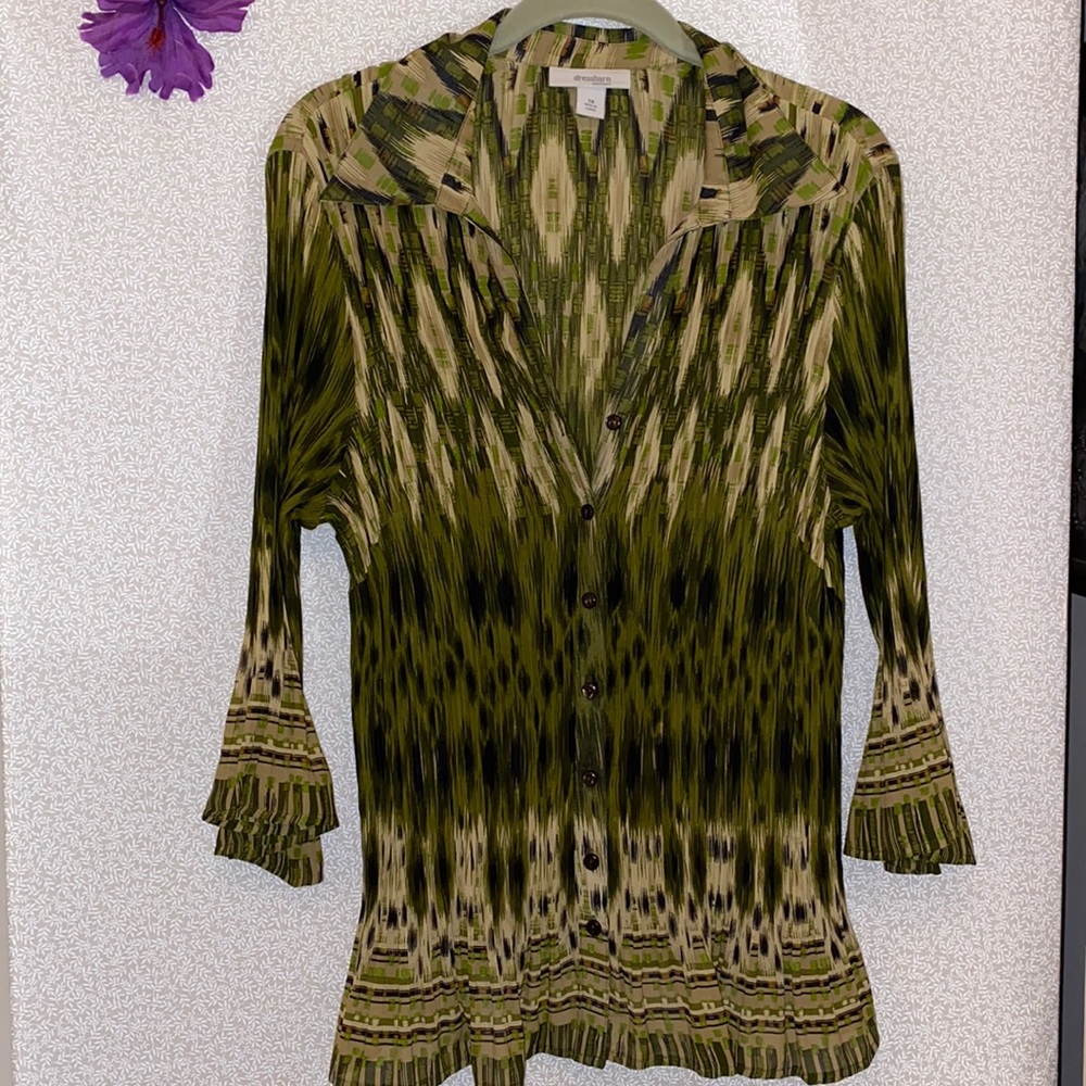 Dressbarn button down blouse
